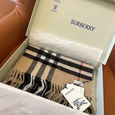 スーパーコピー バーバリー ス マフラー