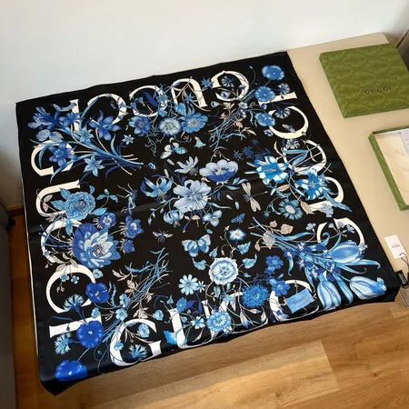 スーパーコピー グッチ マフラー