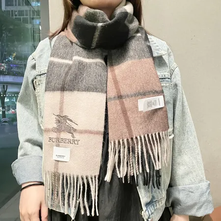 スーパーコピー バーバリー ス マフラー