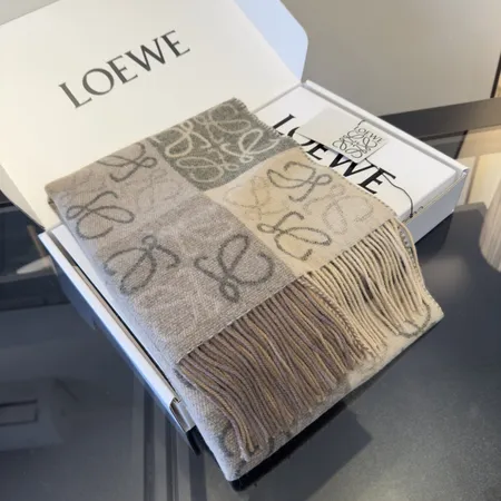 スーパーコピー ロエベ マフラー