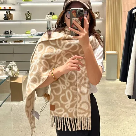 スーパーコピー ロエベ マフラー