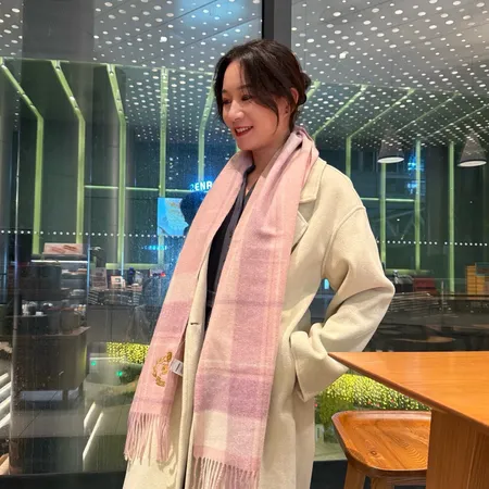 スーパーコピー バーバリー ス マフラー