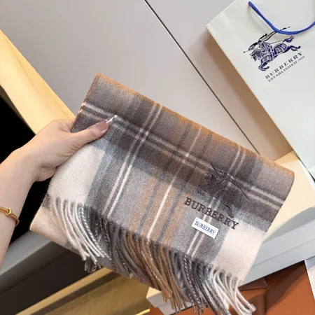 スーパーコピー バーバリー ス マフラー