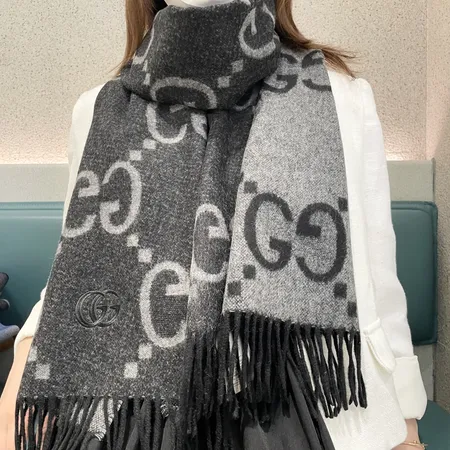 スーパーコピー グッチ マフラー