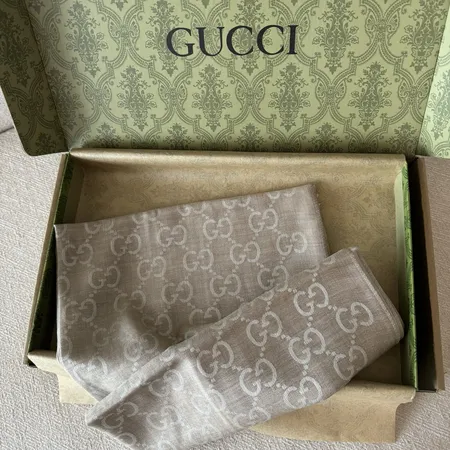 スーパーコピー グッチ マフラー