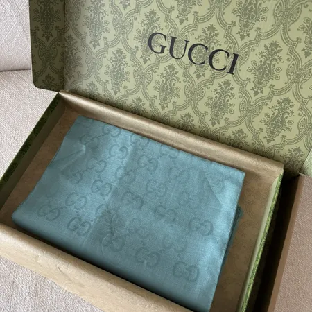 スーパーコピー グッチ マフラー