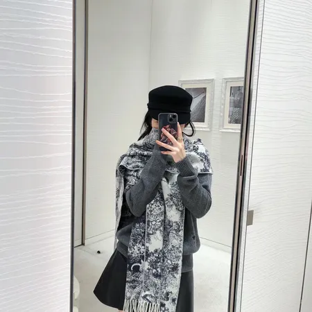 スーパーコピー ディオール マフラー