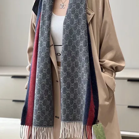 スーパーコピー グッチ マフラー