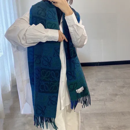 スーパーコピー ロエベ マフラー