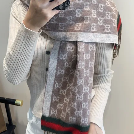 スーパーコピー グッチ マフラー