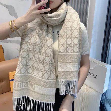 スーパーコピー ディオール マフラー