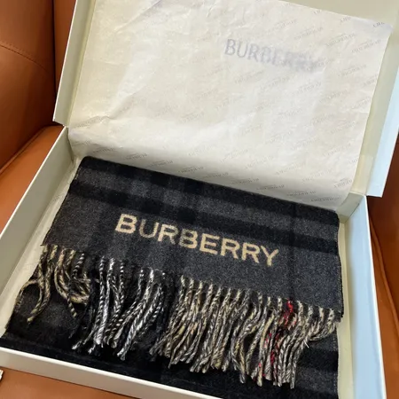 スーパーコピー バーバリー ス マフラー