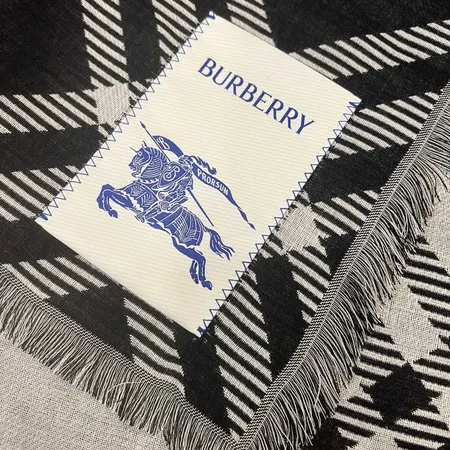 スーパーコピー バーバリー ス マフラー