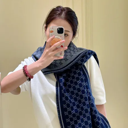 スーパーコピー グッチ マフラー