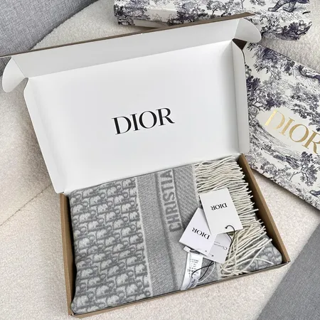  スーパーコピー グッチ マフラー