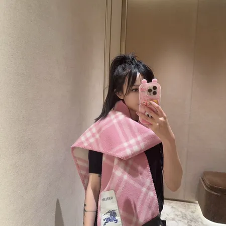 スーパーコピー バーバリー ス マフラー