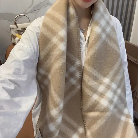 スーパーコピー バーバリー ス マフラー