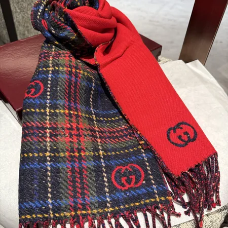 スーパーコピー グッチ マフラー