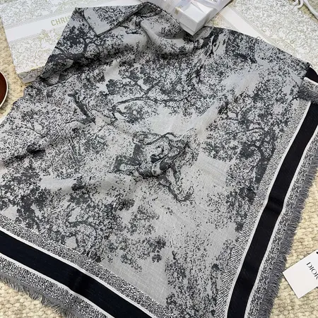 スーパーコピー ディオール マフラー