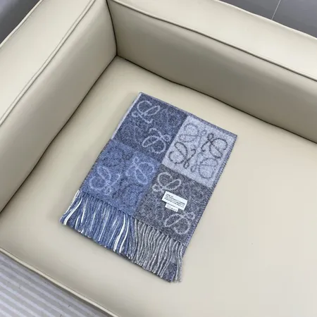 スーパーコピー ロエベ マフラー