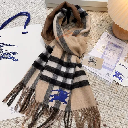 スーパーコピー バーバリー ス マフラー