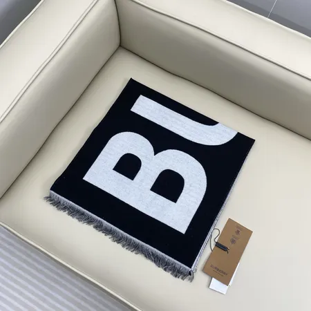 スーパーコピー バーバリー ス マフラー