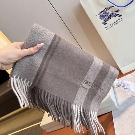 スーパーコピー バーバリー ス マフラー