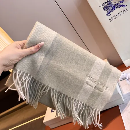 スーパーコピー バーバリー ス マフラー