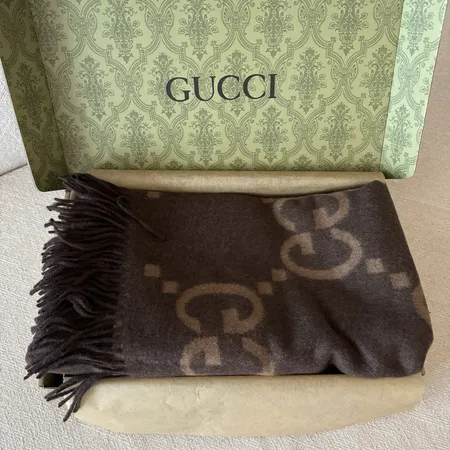 スーパーコピー グッチ マフラー