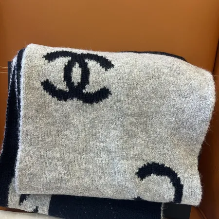 スーパーコピー シャネル マフラー