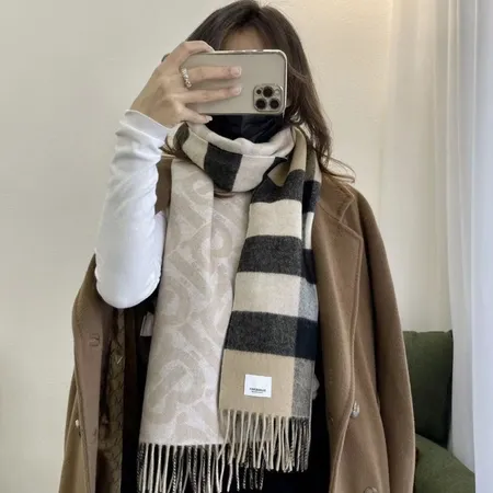 スーパーコピー バーバリー ス マフラー