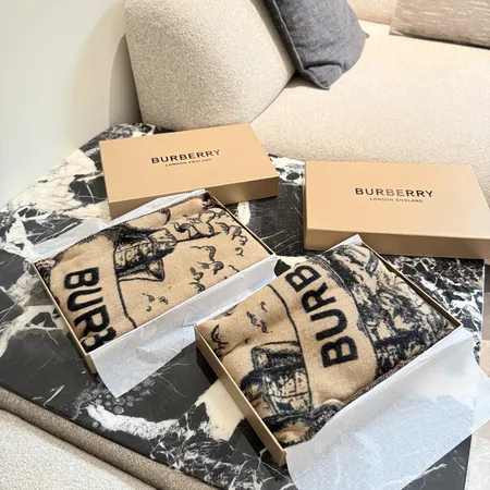 スーパーコピー バーバリー ス マフラー