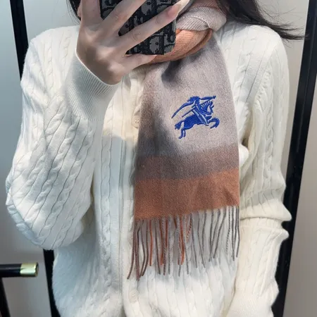 スーパーコピー バーバリー ス マフラー