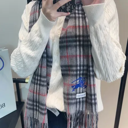 スーパーコピー バーバリー ス マフラー