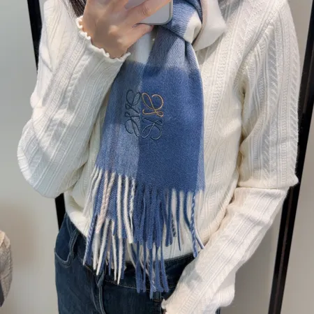 スーパーコピー ロエベ マフラー