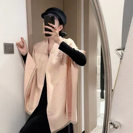 スーパーコピー ロエベ マフラー