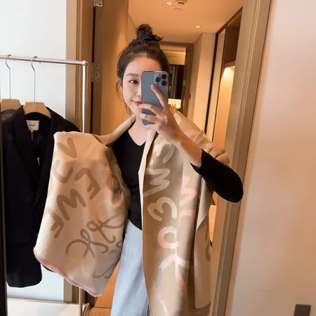 スーパーコピー ロエベ マフラー