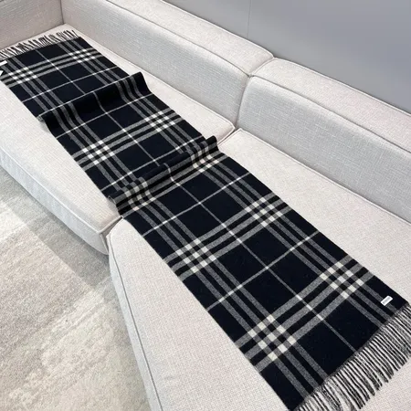 スーパーコピー バーバリー ス マフラー