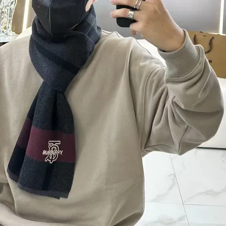 スーパーコピー バーバリー ス マフラー