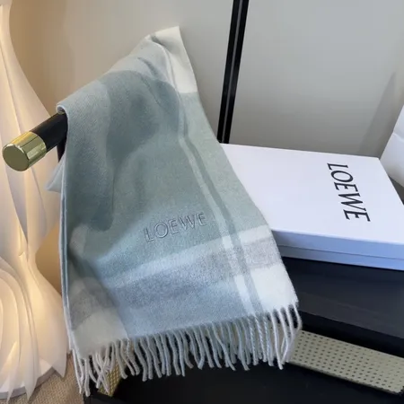  スーパーコピー ロエベ マフラー