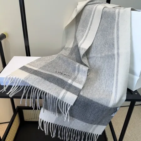  スーパーコピー ロエベ マフラー