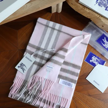 スーパーコピー バーバリー ス マフラー