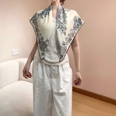 スーパーコピー グッチ マフラー