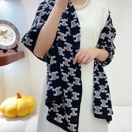  スーパーコピー セリーヌ マフラー