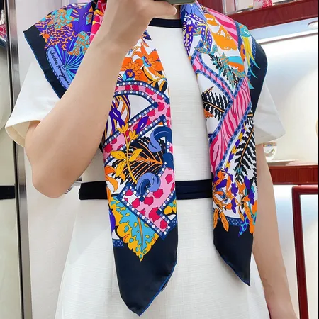  スーパーコピー フェラガモ マフラー