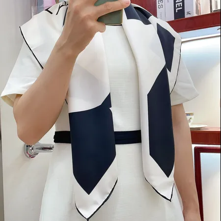  スーパーコピー フェラガモ マフラー