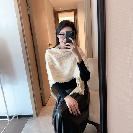 スーパーコピー ジバンシィ マフラー