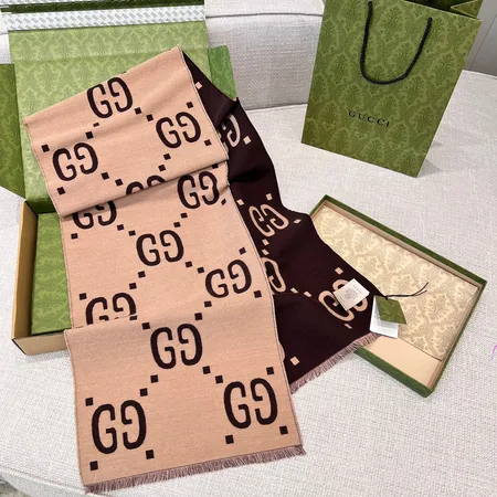 スーパーコピー グッチ マフラー