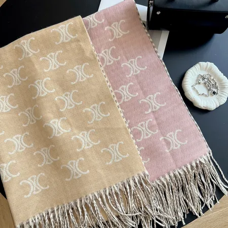 スーパーコピー セリーヌ マフラー