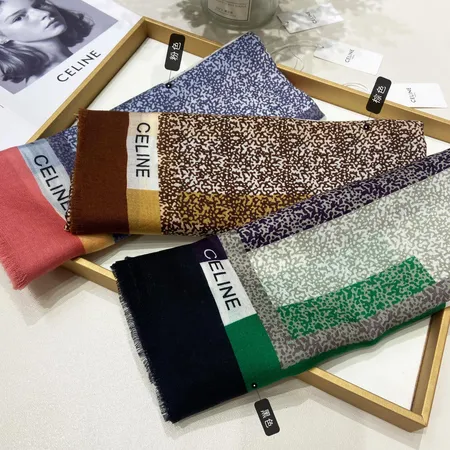 スーパーコピー セリーヌ マフラー